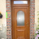 porte entree faux bois